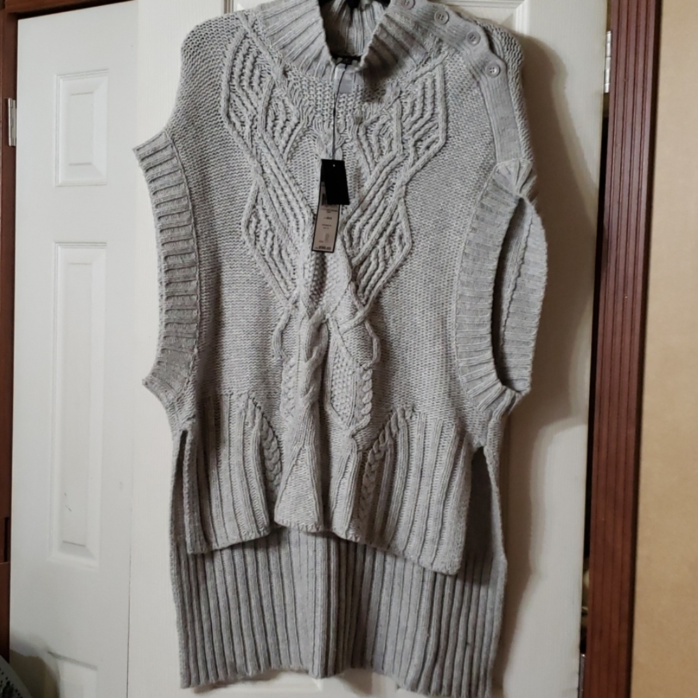 BCBG MAXXAZRIA VEST Absolutely BEAUTIFUL Size xs/s